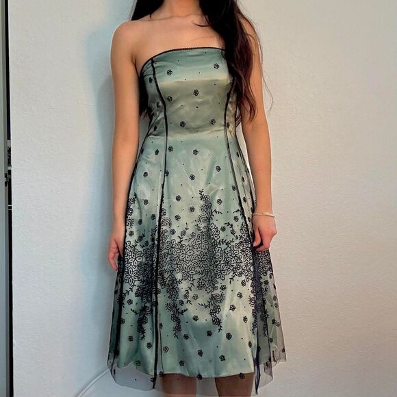 Vintage Adrianna Papell strapless midi gown - Picture 1 of 8